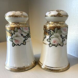 Nippon Hand Painted Salt & Pepper Shaker Set Floral Gold Trim